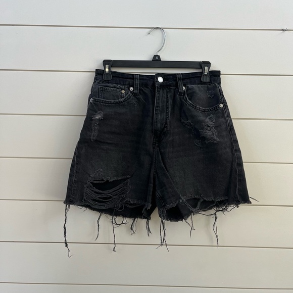 H&M Black Distressed Jean Shorts - Picture 1 of 4